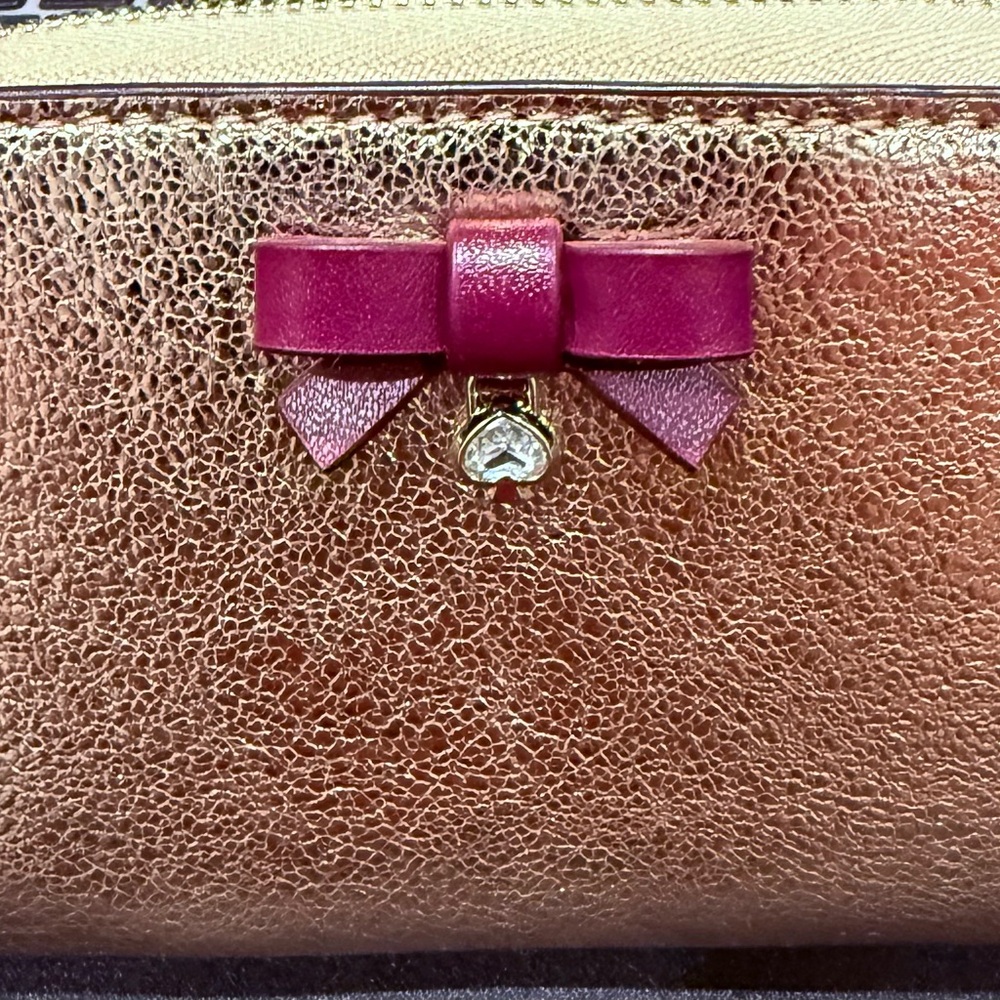 Kate Spade NWT Metallic Wallet Bow Detail - After Wrapping The Party collection!